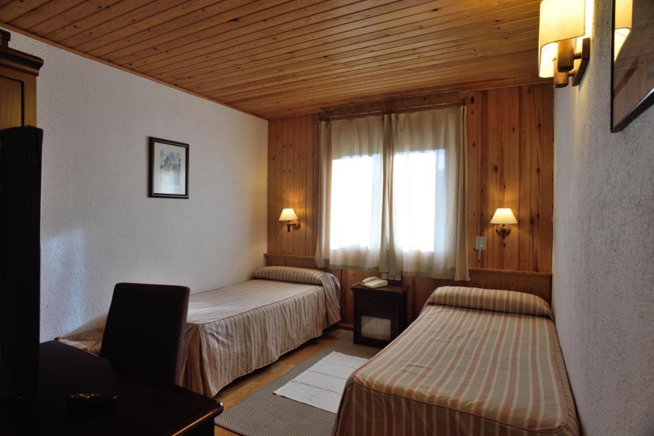Hotel Els Puis Esterri d'Àneu Buitenkant foto